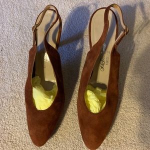 Saks camel brown suede heels women’s size 8-1/2